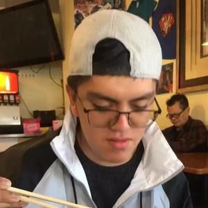 Meet your Posher, Vincent